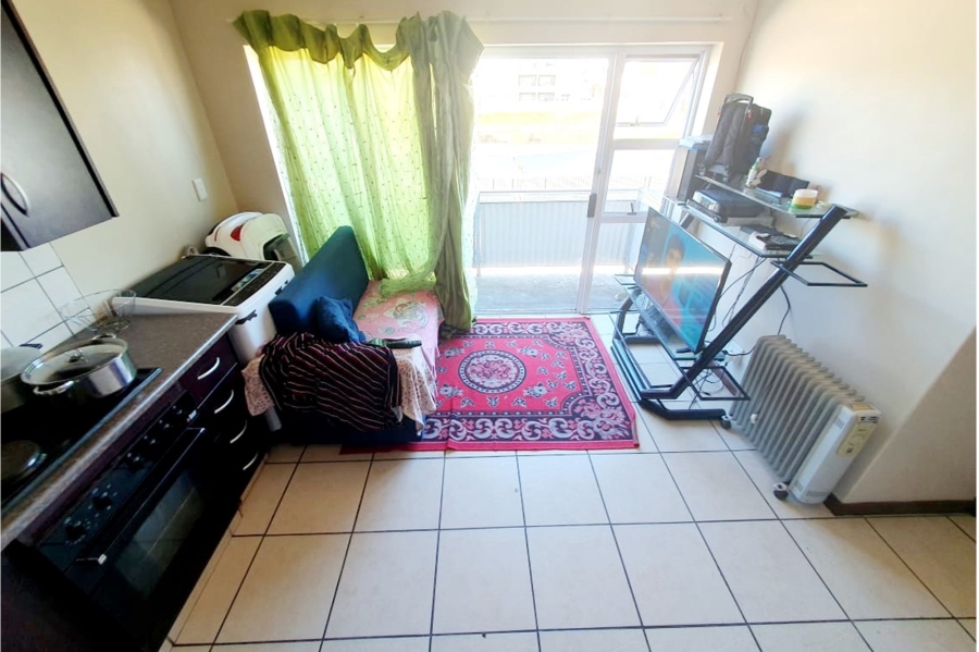 1 Bedroom Property for Sale in Heiderand Western Cape